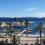 Apartment Balcon Des Iles D'or - T2 Seafront Historic Center
