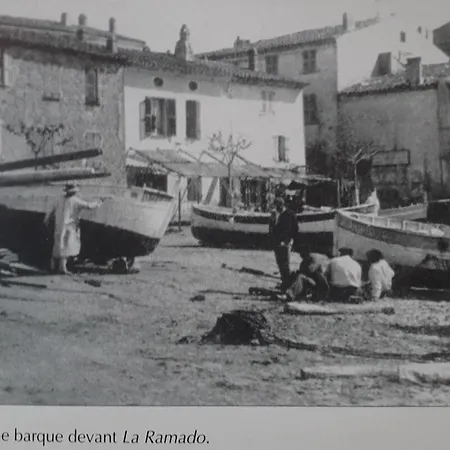 Balcon Des Iles D'or - T2 Seafront Historic Center Апартаменти *